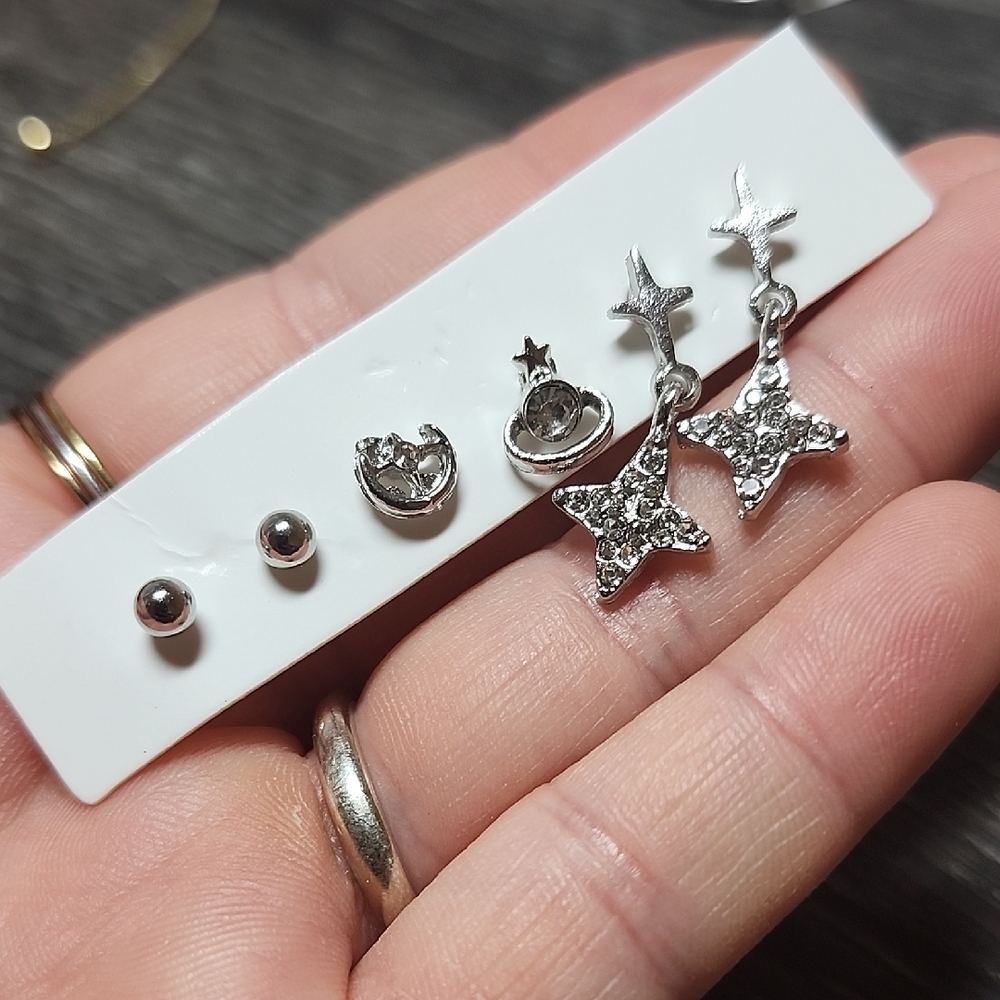 ⭐️3 Pairs Silver Star and Moon Earring Set Hypoallergenic